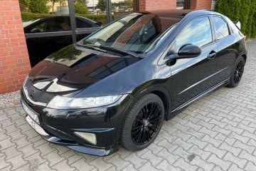 1.8 benzyna / 140 KM/ automat / zarej w PL / zadbany / możliwa zamiana