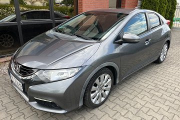 1.8 benzyna / 140 KM / 6 biegów/ zarej w PL / książka serwis / zamiana